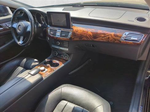 Used 2015 Mercedes-Benz CLS 400 4MATIC image 25
