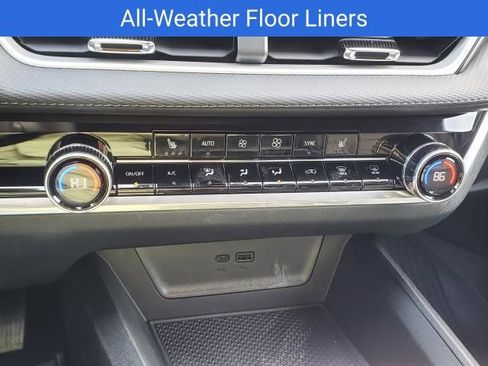 New 2026 Chevrolet Equinox LT w/ Convenience Package II image 25