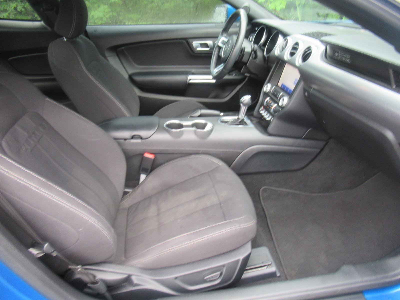 Used 2020 Ford Mustang Coupe w/ Equipment Group 101A RWD image 9