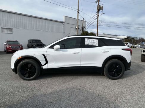 New 2026 Chevrolet Blazer EV LT image 6