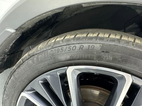 Used 2024 Toyota Prius LE image 86