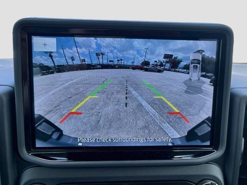 Used 2023 Ford Bronco Sport Outer Banks w/ Tech Package AWD/4WD image 14