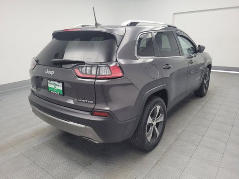 Used 2019 Jeep Cherokee Limited image 9