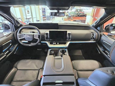 New 2025 Ford Expedition Tremor image 12