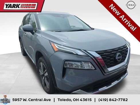 Certified 2023 Nissan Rogue Platinum w/ Platinum Premium Package AWD/4WD image 1