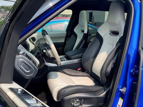 Used 2022 Land Rover Range Rover Sport SVR image 25