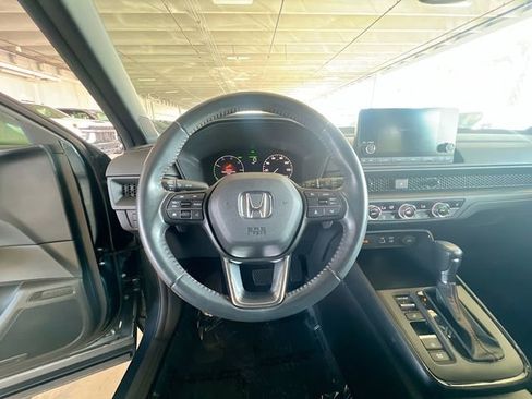 Used 2023 Honda CR-V Sport image 14