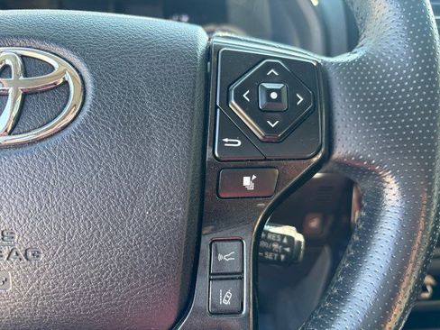 Used 2024 Toyota 4Runner TRD Off-Road Premium image 15