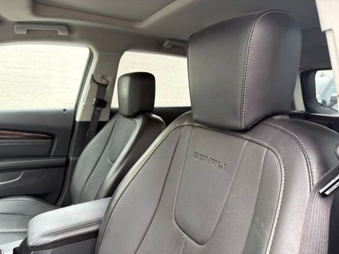 Used 2017 GMC Terrain Denali AWD/4WD image 15