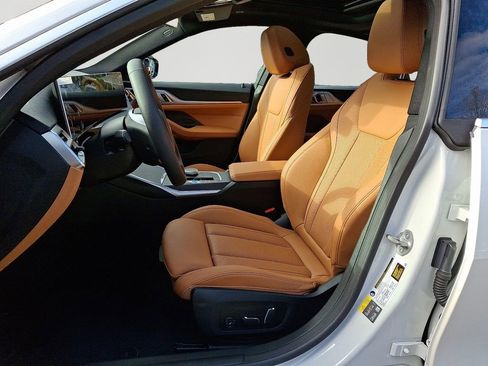 Used 2025 BMW i4 xDrive40i w/ Premium Package image 13