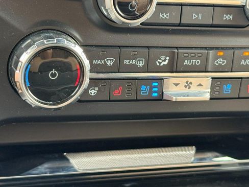Used 2024 Ford F250 Lariat AWD/4WD image 20
