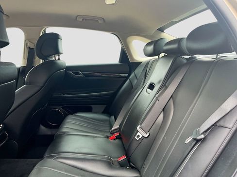 Used 2023 Genesis G80 2.5T AWD/4WD image 23