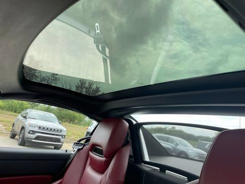 Used 2014 Mercedes-Benz SLK 350 image 39