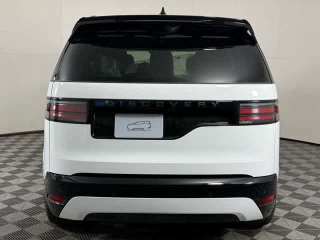 Used 2026 Land Rover Discovery Dynamic SE AWD/4WD image 7