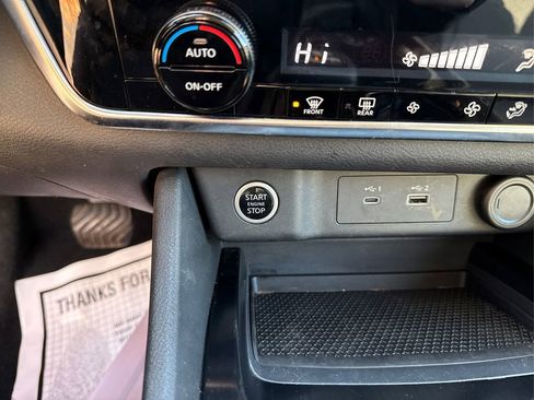 Used 2021 Nissan Rogue SV image 31