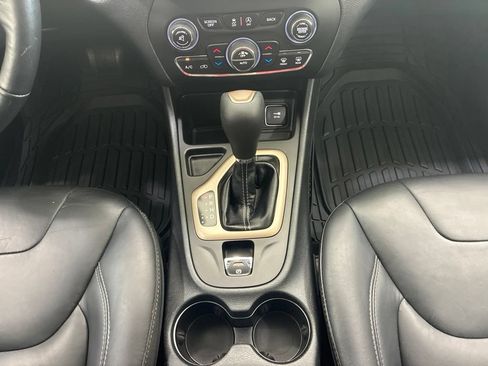 Used 2016 Jeep Cherokee High Altitude FWD image 20