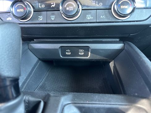 Used 2024 Honda Accord EX image 30