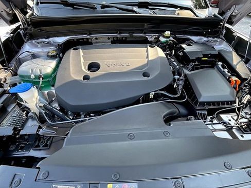 New 2026 Volvo XC40 B5 Plus w/ Climate Package image 13