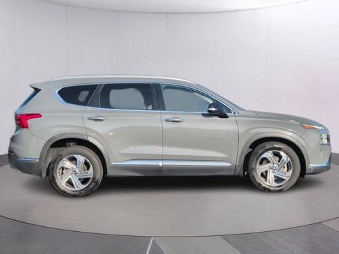 Used 2022 Hyundai Santa Fe SEL w/ Convenience + Premium Package FWD image 8