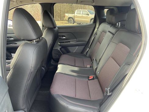 New 2026 Nissan Kicks SR image 12