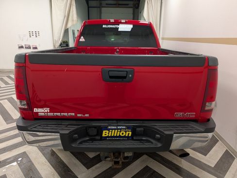 Used 2011 GMC Sierra 2500 SLE w/ SLE Preferred Package image 23