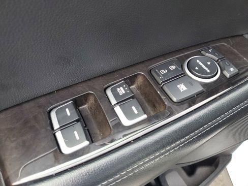 Used 2017 Kia Sorento LX image 14