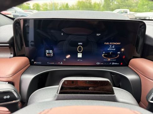 New 2026 Lincoln Aviator Reserve AWD/4WD image 24