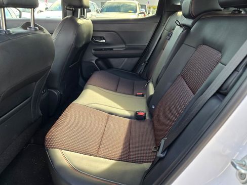 Used 2025 Nissan Kicks SR image 13