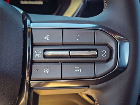 New 2026 GMC Canyon AT4 w/ Technology Plus Package AWD/4WD image 22