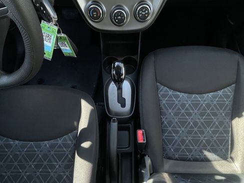 Certified 2022 Chevrolet Spark LT image 18