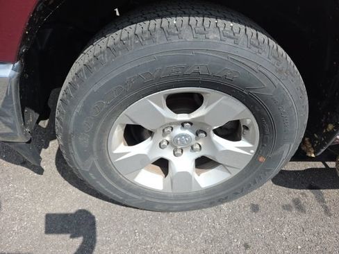 Used 2023 RAM 1500 Big Horn AWD/4WD image 10