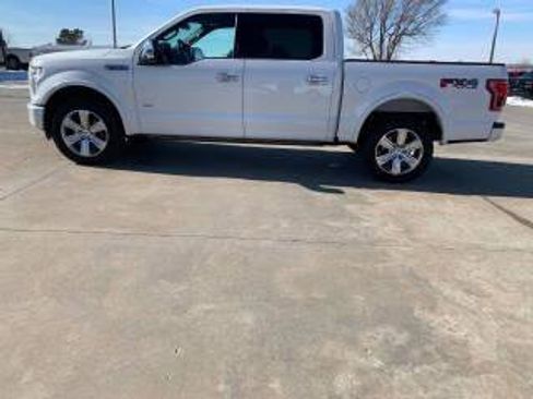 Used 2015 Ford F150 Platinum w/ Equipment Group 701A Luxury image 5
