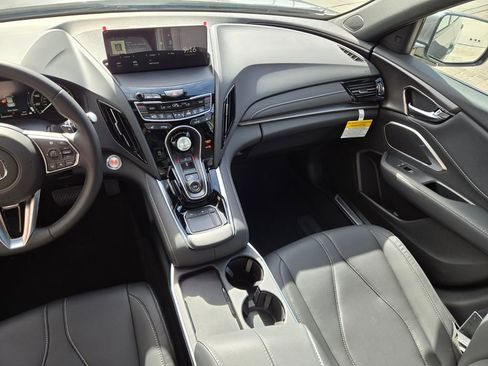 New 2026 Acura RDX SH-AWD image 16