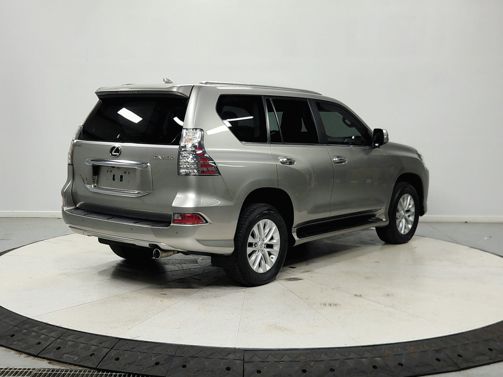Used 2023 Lexus GX 460 Premium w/ Premium Package AWD/4WD image 8