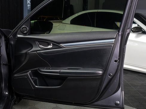 Used 2016 Honda Civic EX-L image 19