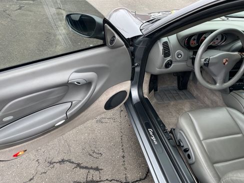Used 2003 Porsche 911 Targa image 18