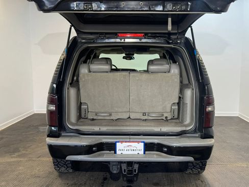 Used 2005 Chevrolet Tahoe Z71 w/ Preferred Equipment Group AWD/4WD image 37