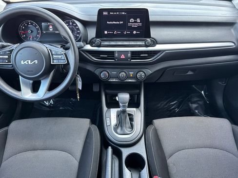 Used 2023 Kia Forte LXS FWD image 16