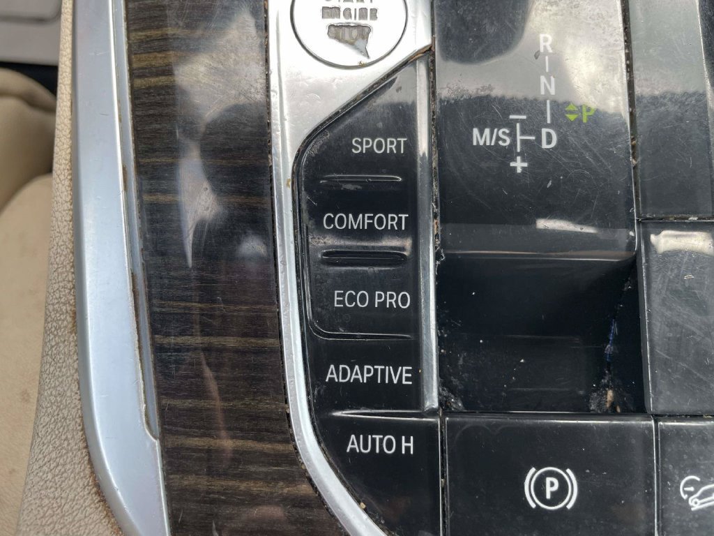 Used 2019 BMW X5 xDrive40i AWD/4WD image 25