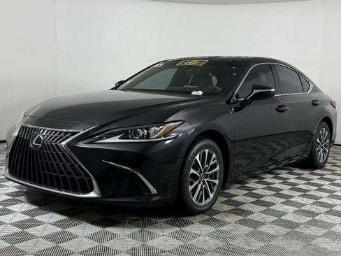Used 2023 Lexus ES 350 FWD image 2