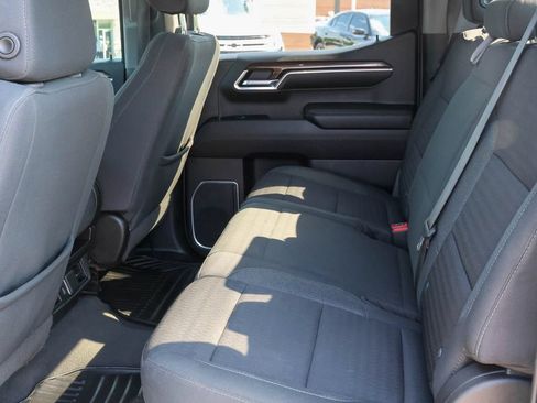 Used 2023 Chevrolet Silverado 1500 LT w/ Work Truck Package AWD/4WD image 8