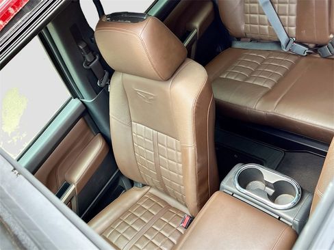 Used 2021 Nissan Titan Platinum Reserve w/ Moonroof Package image 22