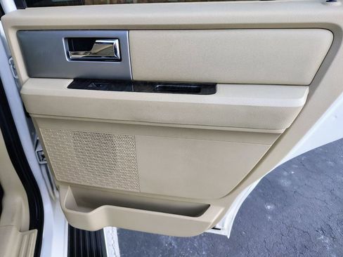 Used 2015 Ford Expedition Limited w/ Equipment Group 301A image 16