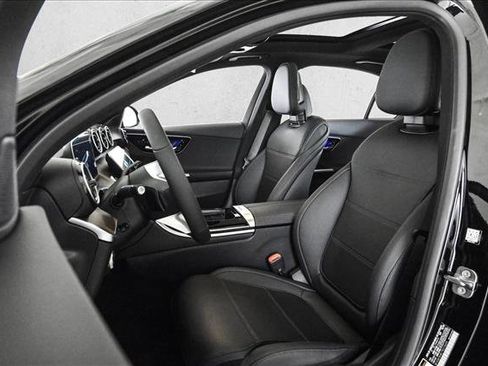 New 2026 Mercedes-Benz C 300 4MATIC Sedan image 18