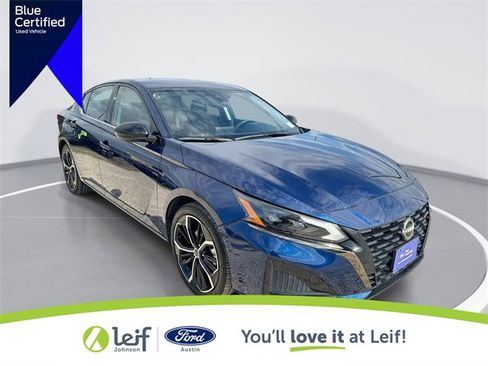 Used 2024 Nissan Altima 2.5 SR image 1