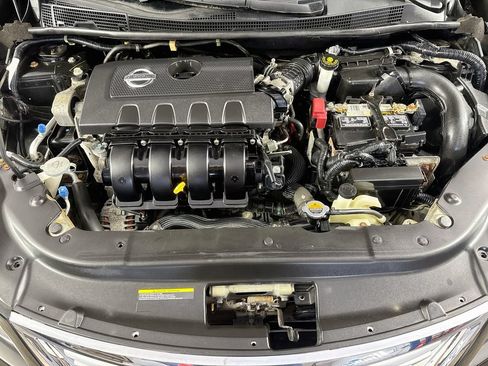 Used 2013 Nissan Sentra S FWD image 32