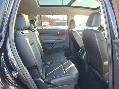 Used 2022 Volkswagen Atlas SEL image 15