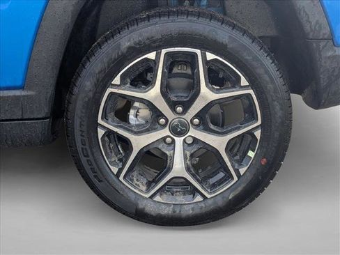 New 2026 Jeep Compass Limited image 8