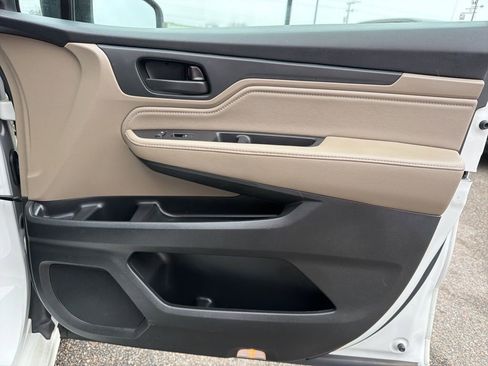 Used 2020 Honda Odyssey Touring image 29