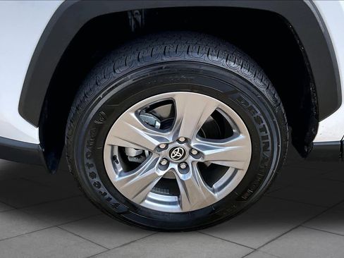 Used 2024 Toyota RAV4 XLE AWD/4WD image 10